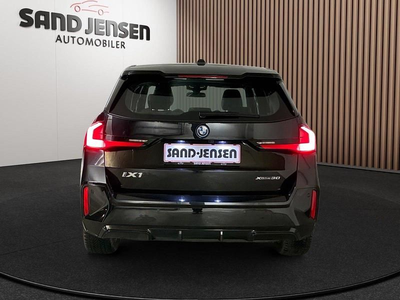 Brugt BMW iX1 M Sport 230 kW (313 HK) 2023 Sortmetal SUV