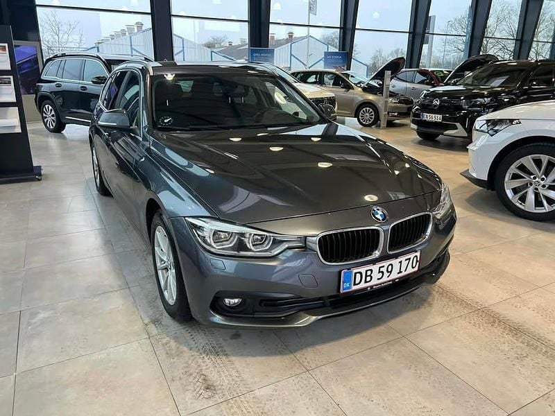 Brugt BMW 320 Advantage 190 HK (139 kW) 2018 Grå Stationcar