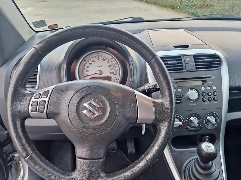 Brugt 2009 Suzuki Splash Hatchback | 30.000 kr. (Fair pris) - Billede 1/4