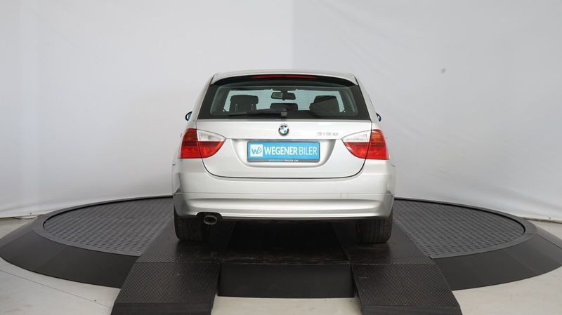 Brugt 2006 BMW 318 2.0 Diesel 122 HK (kr. 53.900) 8600