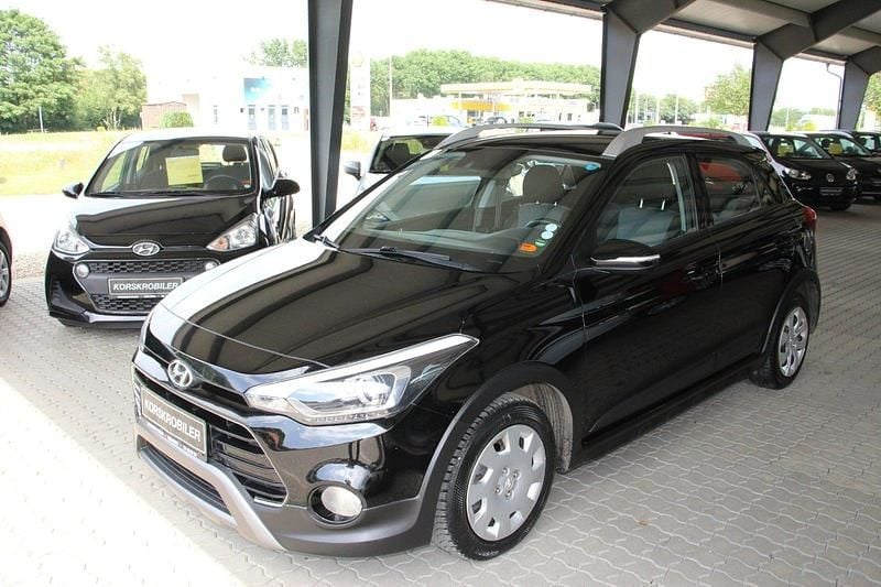 Brugt Hyundai i20 100 HK (73 kW) 2017 Sortmetal Hatchback