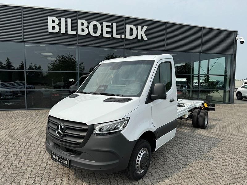 Hvid Ny 2024 Mercedes Sprinter Van | 466.900 kr. - Billede 1/4
