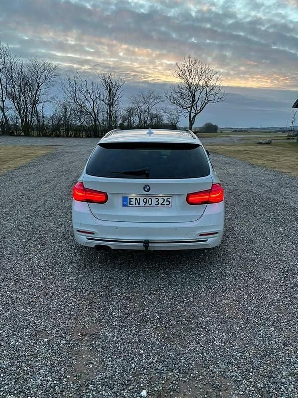 Brugt BMW 320 Sport Line 190 HK (139 kW) 2015 Stationcar