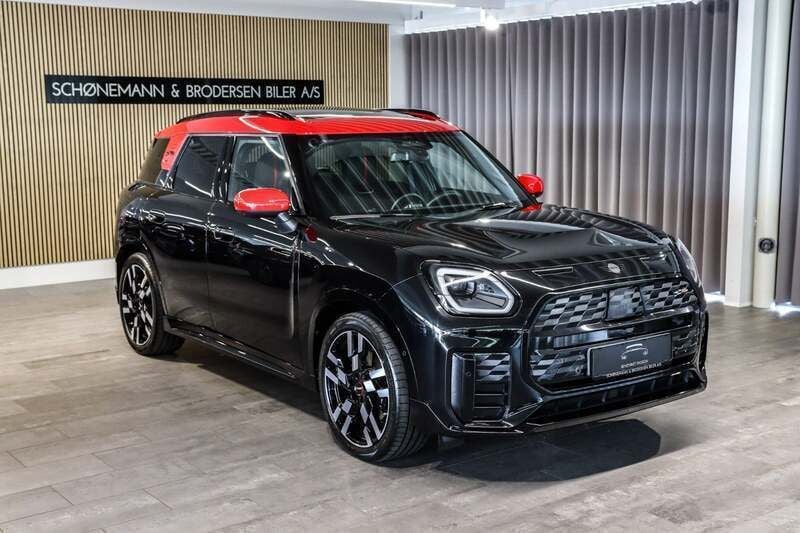 Sortmetal Brugt 2024 Mini John Cooper Works Countryman SUV | 434.900 kr. - Billede 1/4