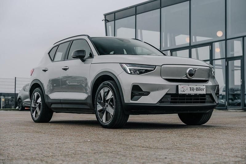 Sølvmetal Brugt 2025 Volvo EX40 Core SUV | 299.850 kr. (Fair pris) - Billede 1/4