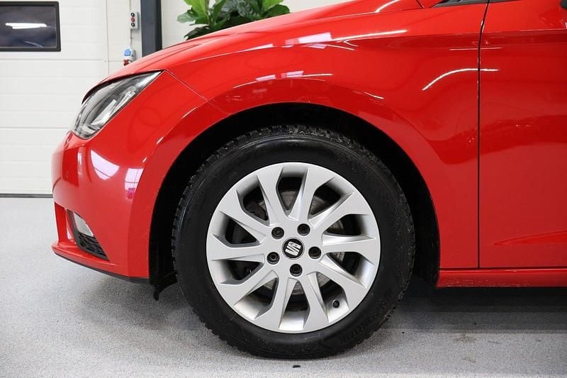 Brugt Seat Leon Reference 110 HK (80 kW) 2014 Rød Hatchback