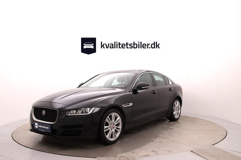 Brugt Jaguar XE Pure 180 HK (132 kW) 2018 Sort Sedan