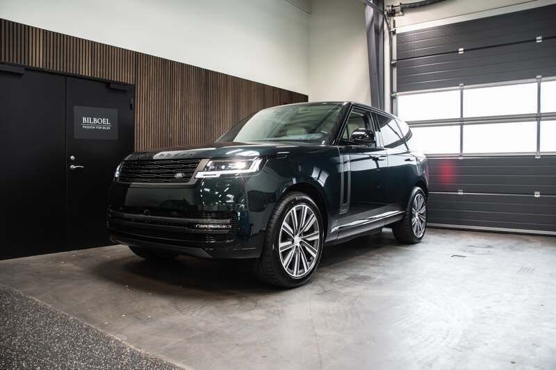Grønmetal Ny 2025 Land Rover Range Rover Autobiography SUV | 29.948 kr. - Billede 1/4