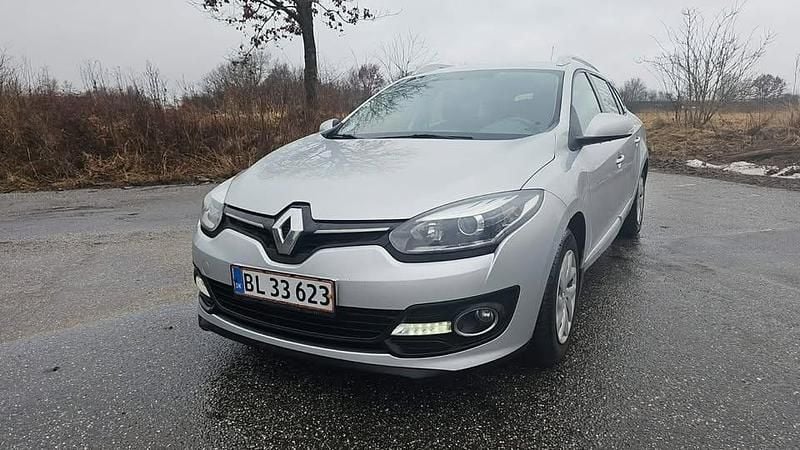 Brugt Renault Mégane GrandTour Dynamique 110 HK (80 kW) 2014 Stationcar