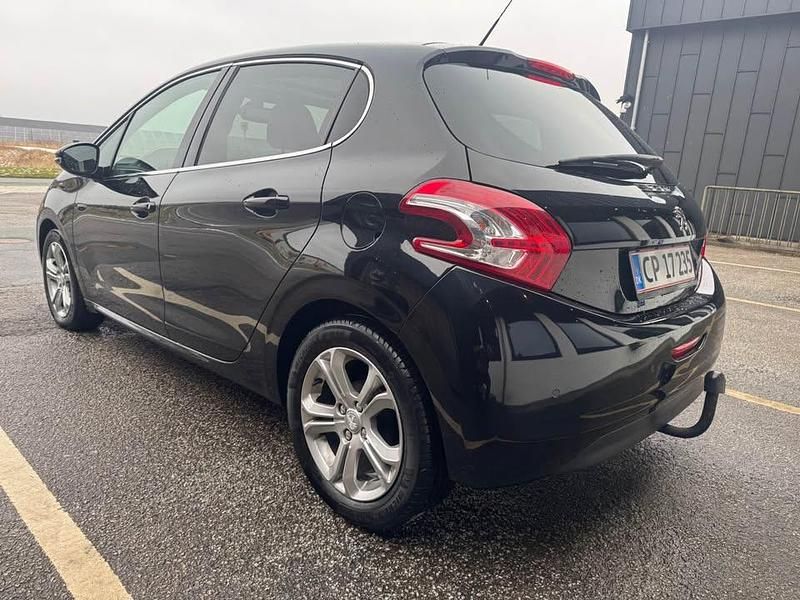 Brugt Peugeot 208 82 HK (60 kW) 2015 Sort Hatchback