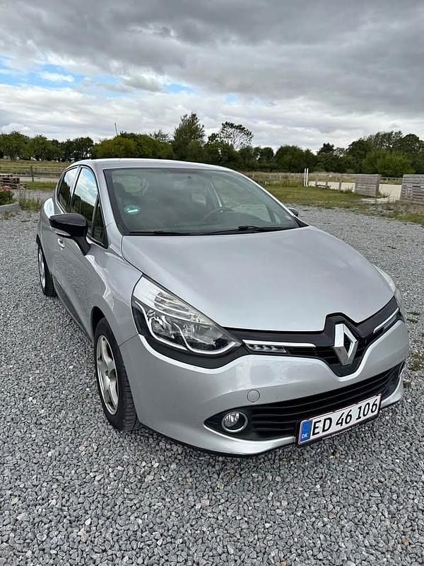 Grå Brugt 2015 Renault Clio IV Hatchback | 51.000 kr. (Fair pris) - Billede 1/4