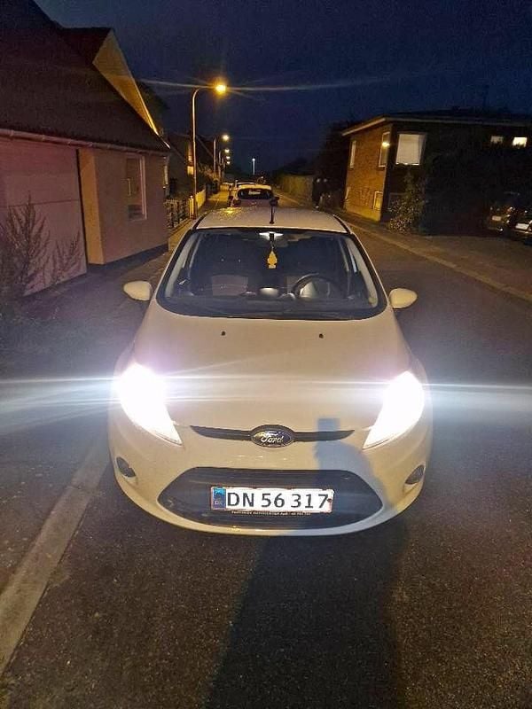 Brugt 2009 Ford Fiesta Hatchback | 21.000 kr. - Billede 1/4