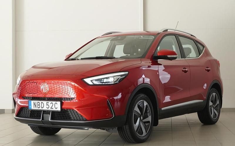Rødmetal Brugt 2022 MG ZS Luxury Sedan | 169.800 kr. (Fair pris) - Billede 1/2