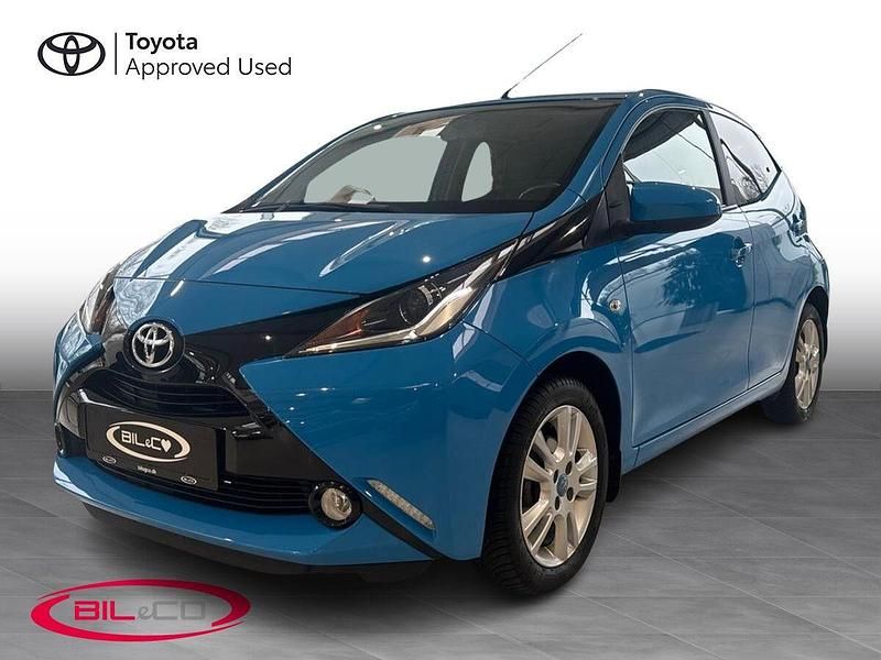 Brugt Toyota Aygo 69 HK (50 kW) 2018 Cyan Hatchback