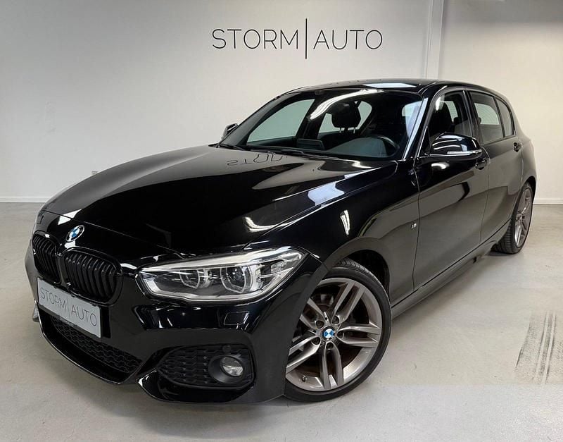 Sortmetal Brugt 2020 BMW 118 M Sport Hatchback | 139.900 kr. (Fair pris) - Billede 1/4
