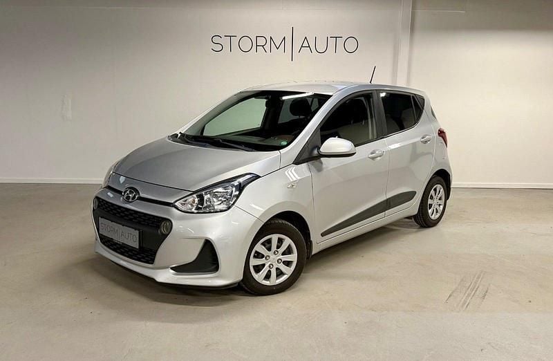 Sølvmetal Brugt 2018 Hyundai i10 Hatchback | 57.900 kr. (Fair pris) - Billede 1/4