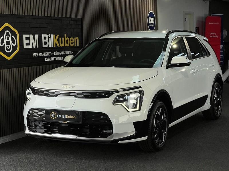Hvid Brugt 2023 Kia e-Niro SUV | 219.900 kr. (God pris) - Billede 1/4