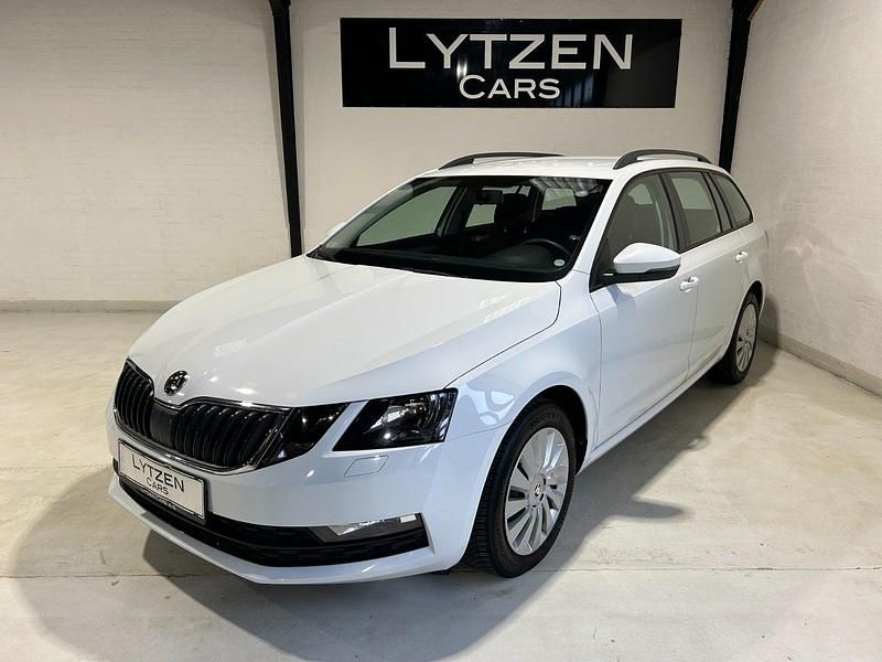 Hvid Brugt 2019 Skoda Octavia Ambition Stationcar | 149.800 kr. (Fair pris) - Billede 1/4
