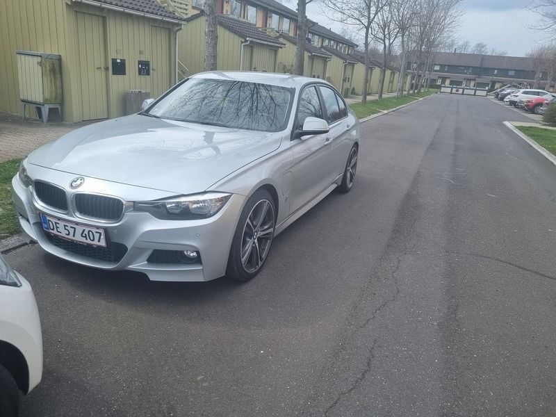 Brugt BMW 330 iPerformance 252 HK (185 kW) 2016 Sølv Sedan