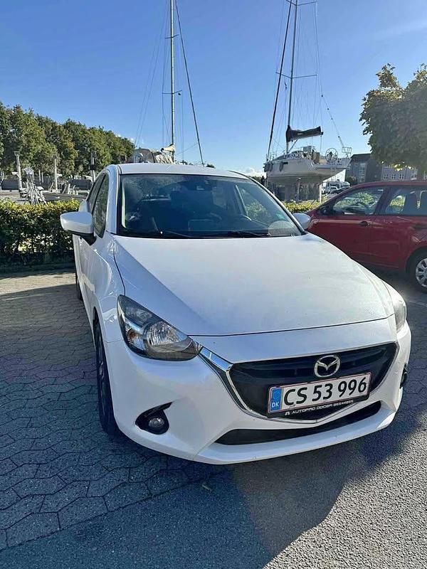 Hvid Brugt 2016 Mazda 2 Nakama Hatchback | 74.000 kr. (Fair pris) - Billede 1/4