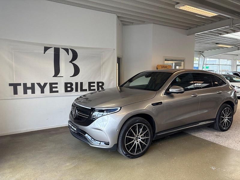 Champagnemetal Brugt 2023 Mercedes EQC400 AMG line SUV | 409.900 kr. (Lidt for dyr) - Billede 1/4