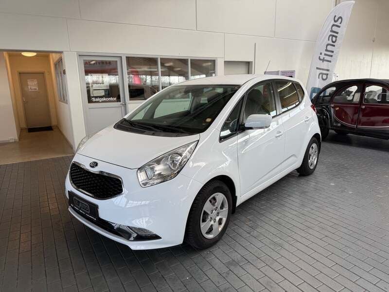 Hvid Brugt 2017 Kia Venga Premium Hatchback | 69.800 kr. (Fair pris) - Billede 1/4