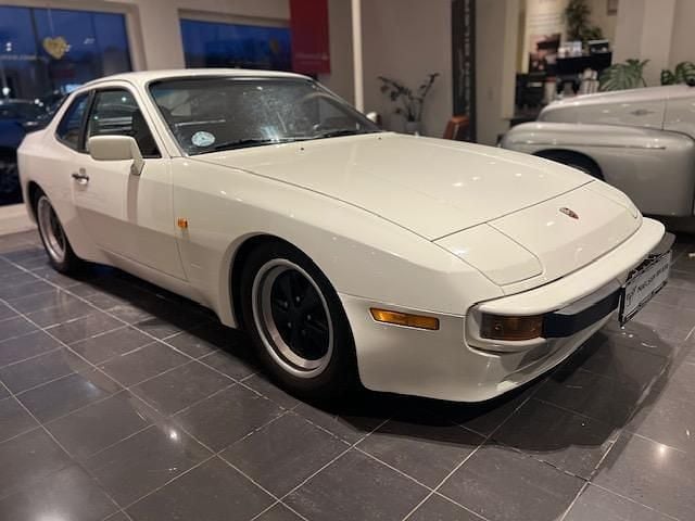 Brugt Porsche 944 150 HK (110 kW) 1983 Hvid