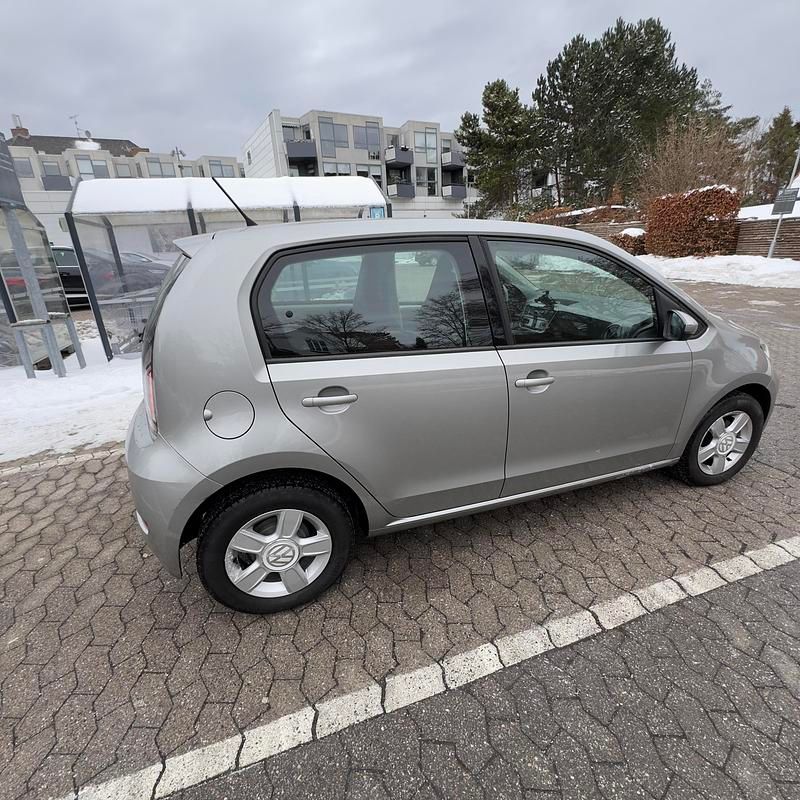 Brugt VW up! move up! 60 HK (44 kW) 2017 Grå Hatchback