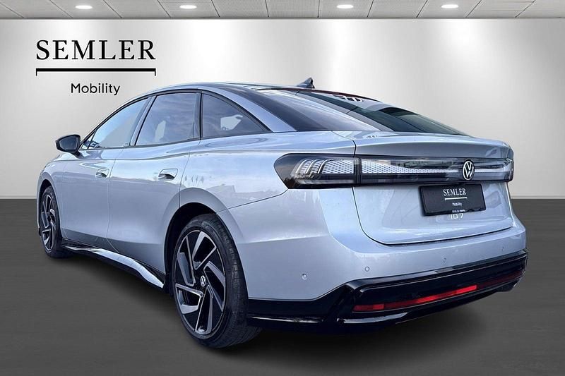 Brugt VW ID.7 Style 210 kW (286 HK) 2024 Sølvmetal Hatchback