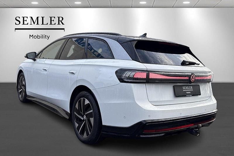 Brugt VW ID.7 Style 210 kW (286 HK) 2025 Hvidmetal Stationcar