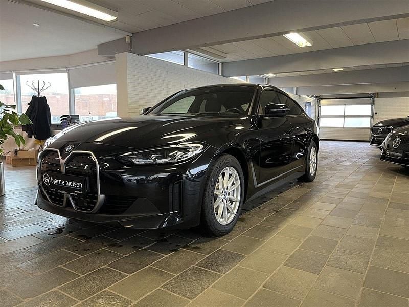 Sort Brugt 2023 BMW i4 Sedan | 339.900 kr. (God pris) - Billede 1/4