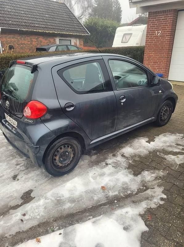 Brugt Toyota Aygo 68 HK (50 kW) 2006 Hatchback