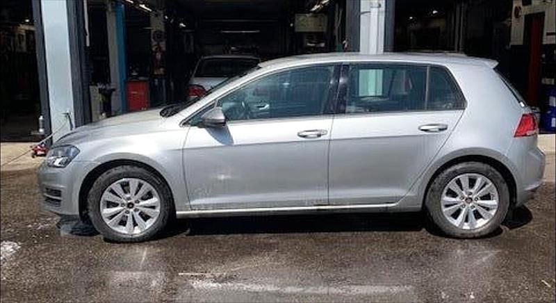 Brugt VW Golf VII Life 122 HK (89 kW) 2014 Grå Hatchback