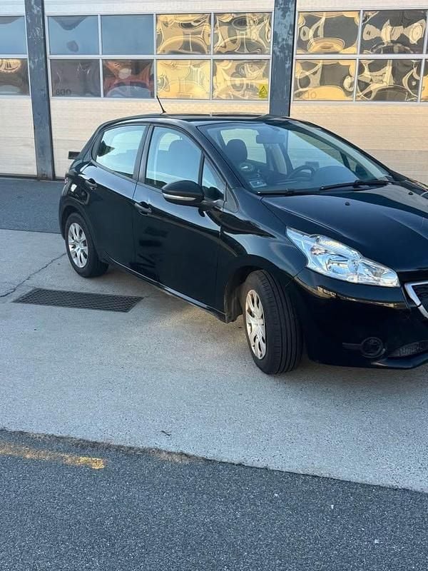 Brugt Peugeot 208 68 HK (50 kW) 2013 Sort Hatchback