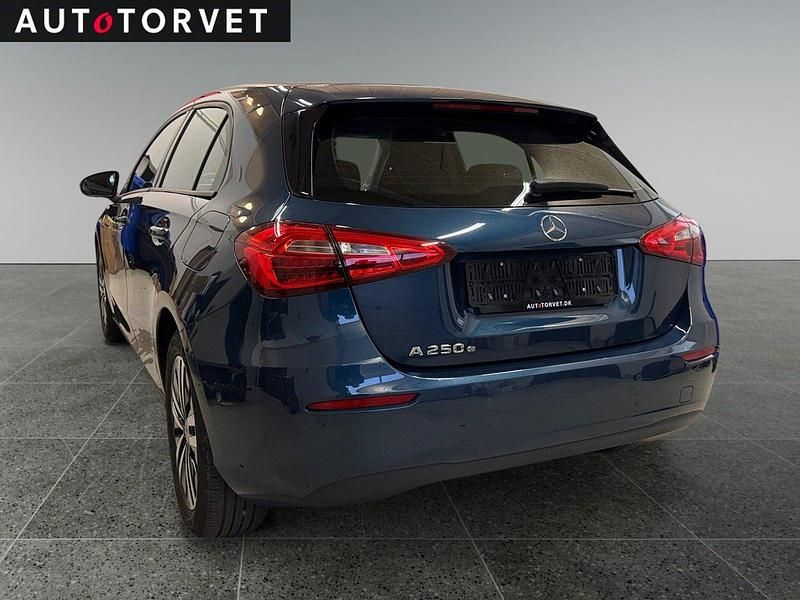 Brugt Mercedes A250 218 HK (160 kW) 2020 Blåmetal Hatchback