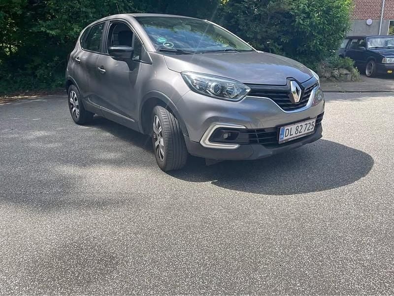 Brugt Renault Captur 90 HK (66 kW) 2019 Grå SUV