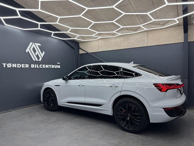 Brugt Audi Q8 e-tron S-Line 300 kW (408 HK) 2024 Hvid SUV