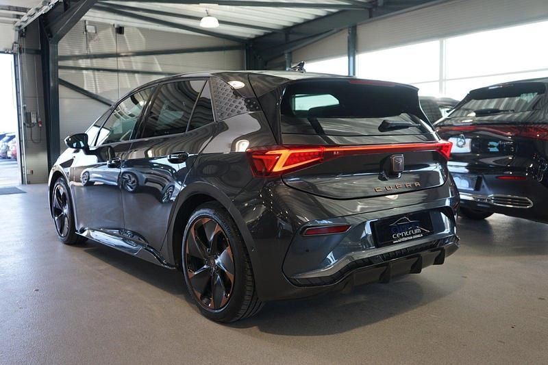 Brugt Cupra Born e-Boost 169 kW (231 HK) 2024 Gråmetal Hatchback