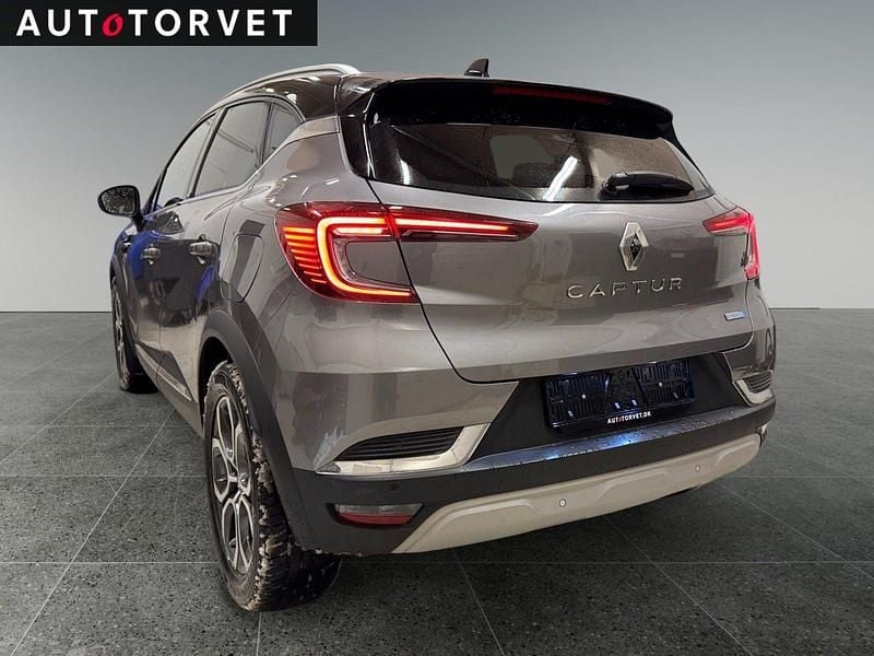 Brugt Renault Captur Zen 160 HK (117 kW) 2021 Koksmetal SUV