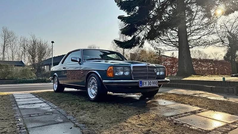 Brugt 1981 Mercedes 230 Coupe | 119.000 kr. - Billede 1/4