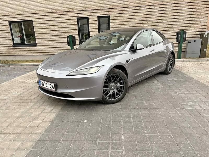 Brugt Tesla Model 3 Long Range RWD 225 kW (306 HK) 2024 Sedan