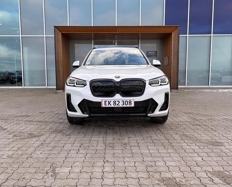 Brugt BMW iX3 M Sport 210 kW (286 HK) 2023 Hvidmetal SUV