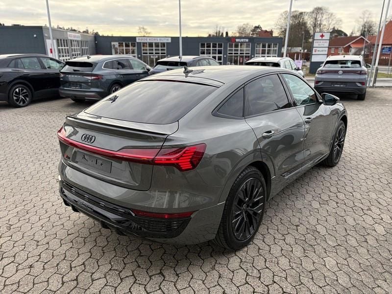 Brugt Audi Q8 e-tron S-Line 250 kW (340 HK) 2024 Gråmetal SUV