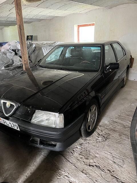 Sort Brugt 1993 Alfa Romeo 164 Sedan | 29.900 kr. - Billede 1/4