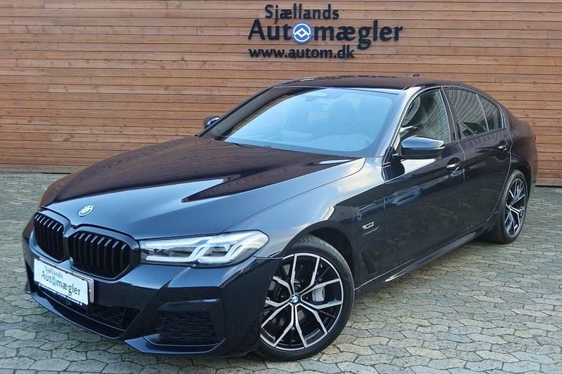 Brugt 2022 BMW 545e M Sport Sedan | 490.000 kr. - Billede 1/4