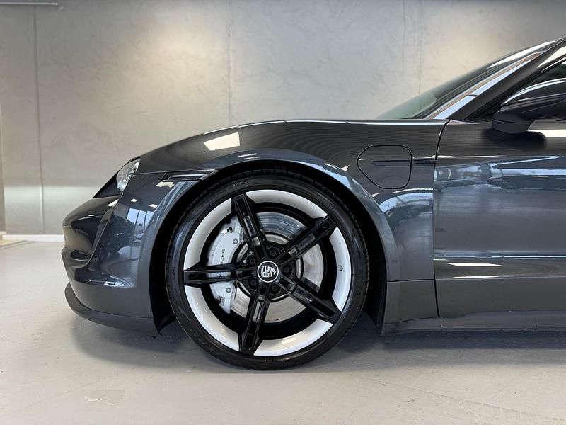 Brugt Porsche Taycan 4S Performance Package 360 kW (490 HK) 2021 Volcanogrey Sedan