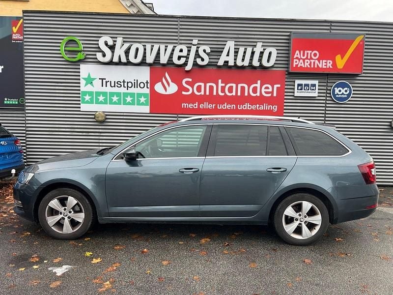 Gråmetal Brugt 2019 Skoda Octavia Style Stationcar | 159.900 kr. (Fair pris) - Billede 1/4