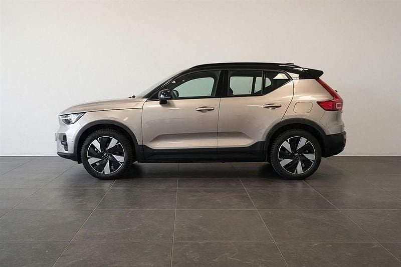 Brugt Volvo XC40 Core 185 kW (252 HK) 2023 Beige SUV