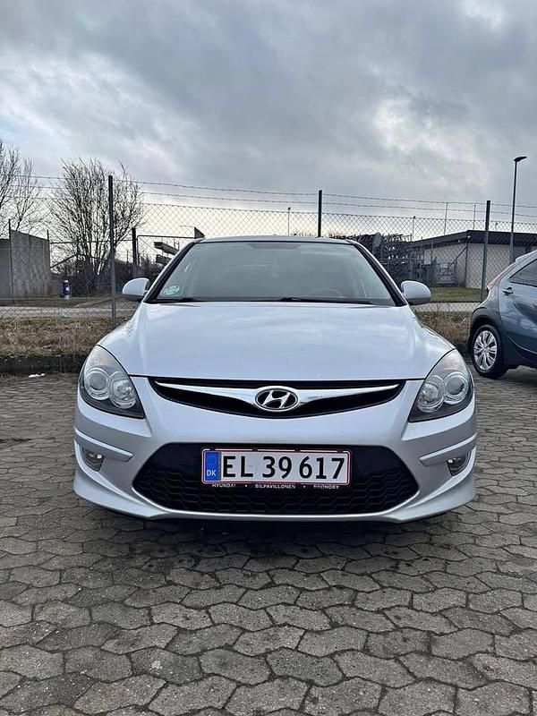 Brugt Hyundai i30 128 HK (94 kW) 2011 Hatchback