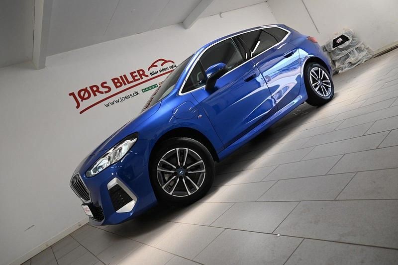 Blåmetal Brugt 2023 BMW 225 Active Tourer M Sport MPV | 299.800 kr. - Billede 1/4